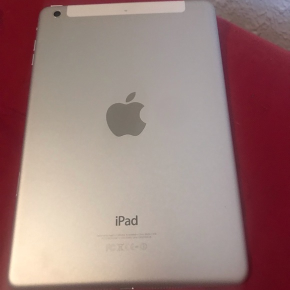 iPad mini version 3 16 gbs - Picture 4 of 4